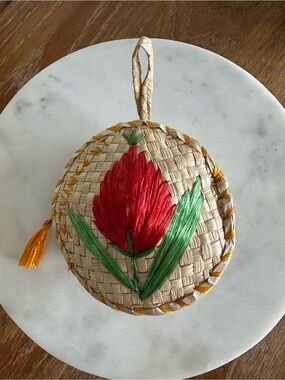 St. Vincent Handwoven Natural Straw Coin Purse with Red Tulip Detail